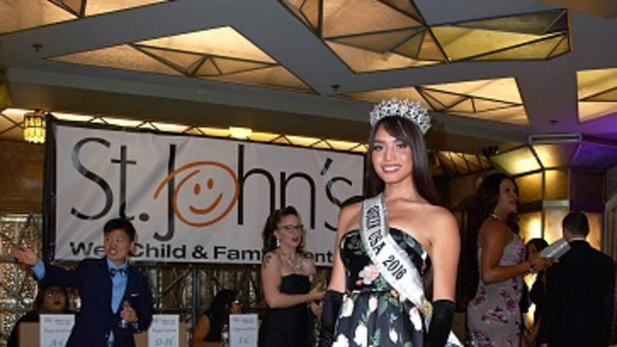 A Man is the Winner: Trans Contestant Wins Women's Beauty Pageant ...