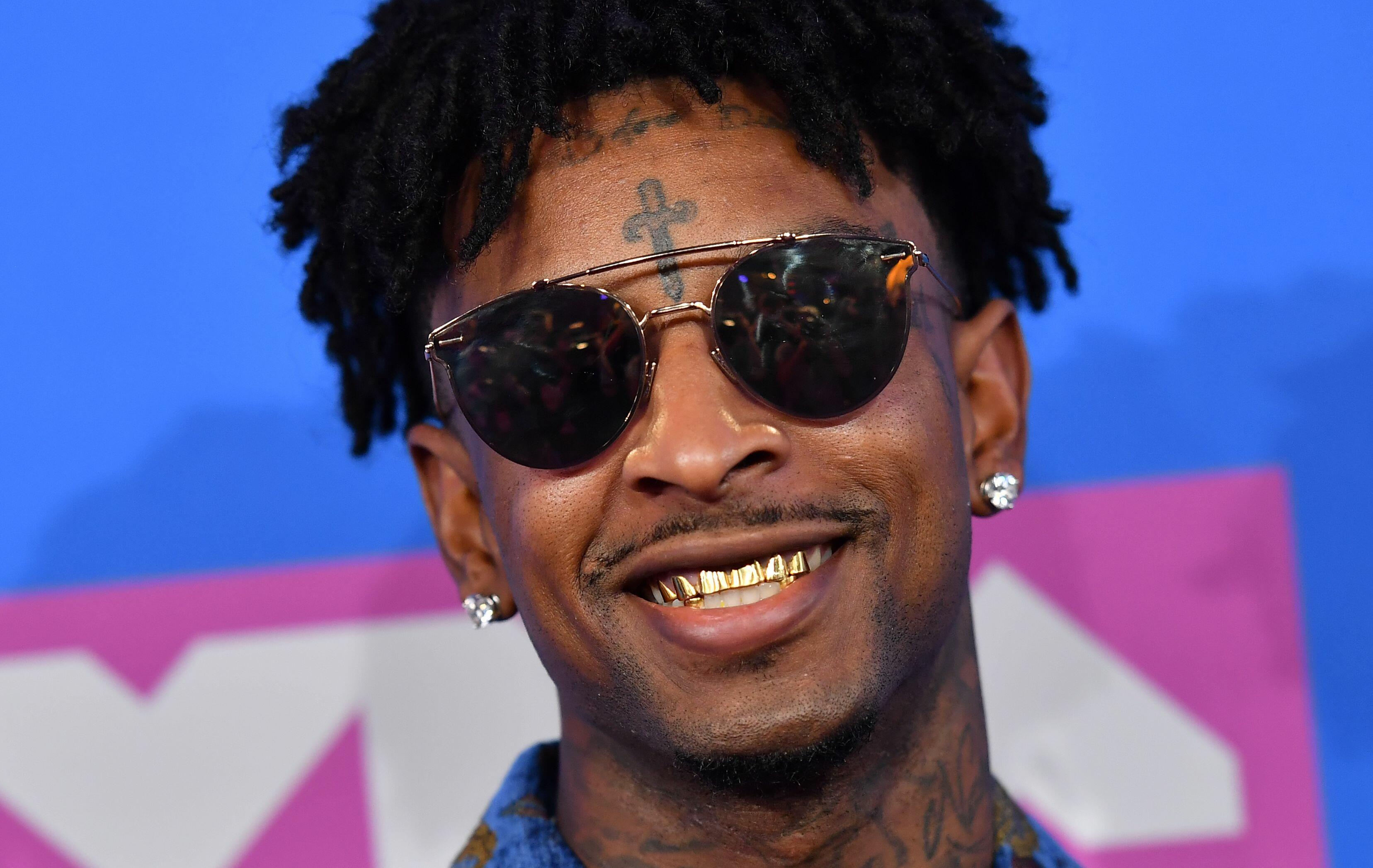 21 Savage Gets a New Smile iHeart