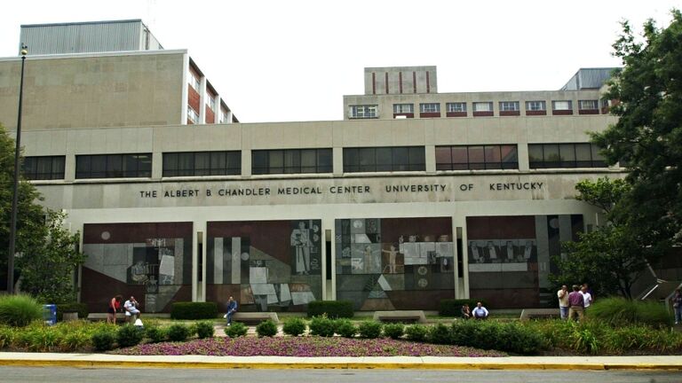 Hospital Where Jason Priestley is Admitted 