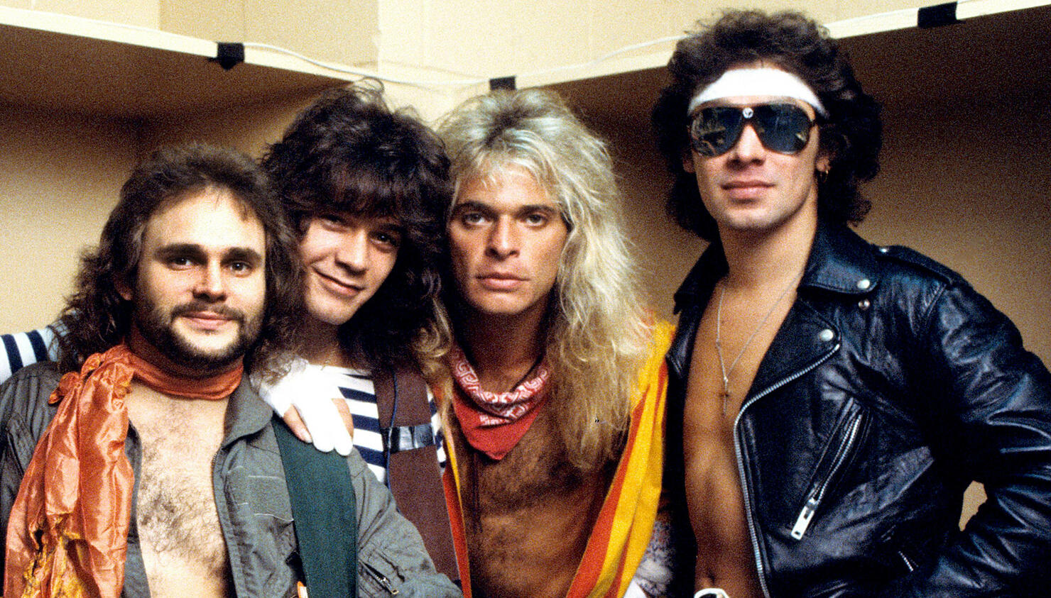 Photo of VAN HALEN and Michael ANTHONY and Eddie VAN HALEN and David Lee ROTH and Alex VAN HALEN
