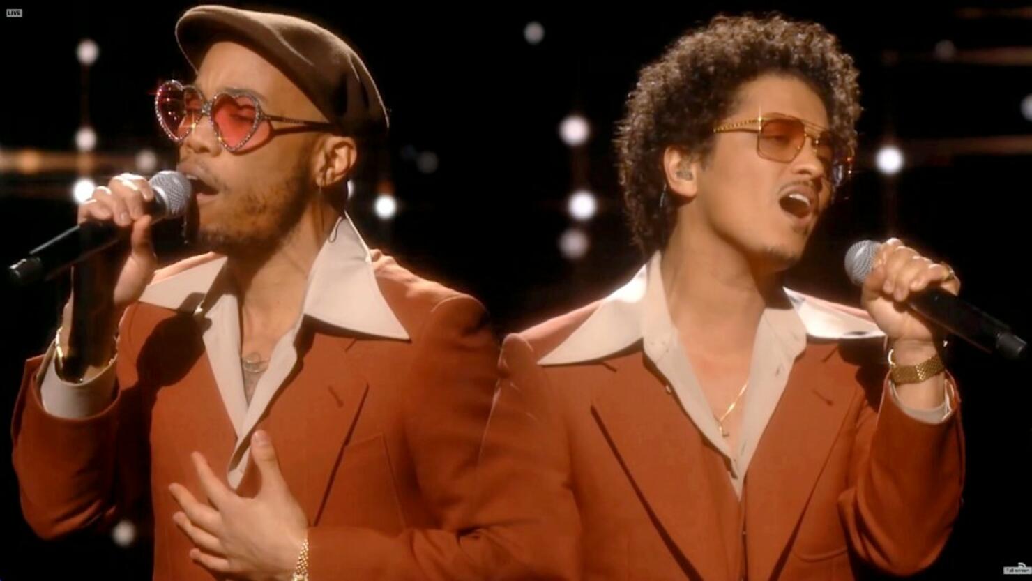 Bruno Mars e Anderson .Paak lançam a genial Leave The Door Open