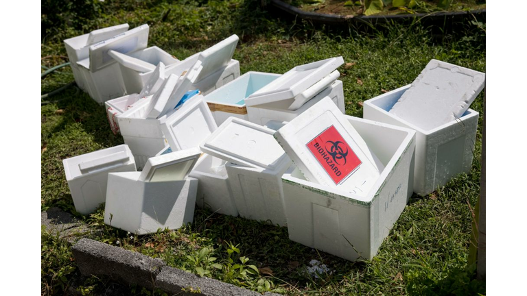 Polystyrene containers