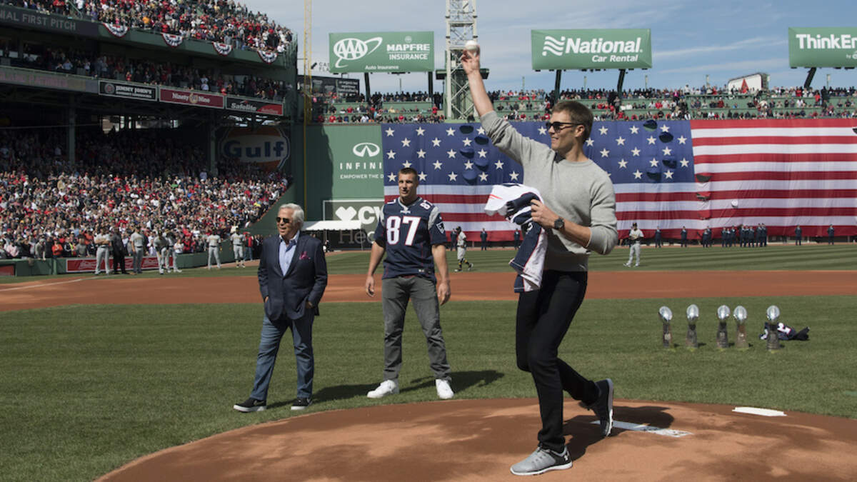 Tom Brady anunció el regreso de los Montreal Expos en el April Fool's Day