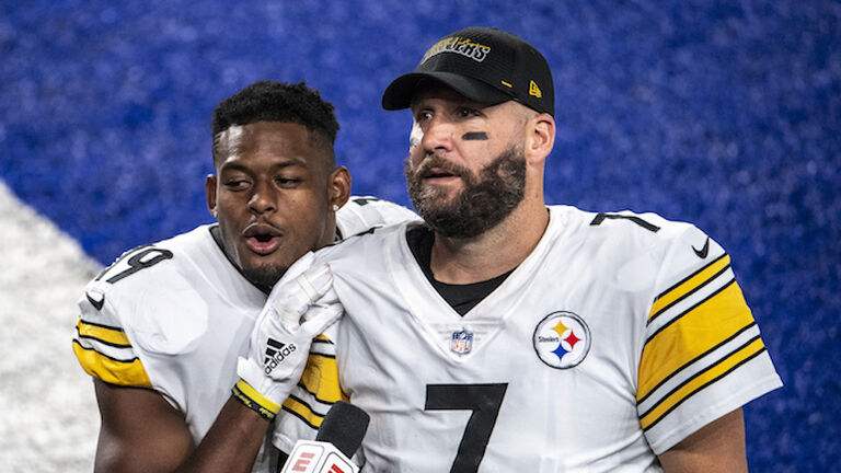 Pittsburgh Steelers v New York Giants