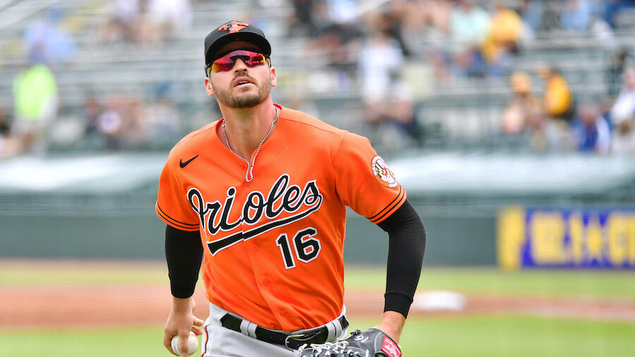 WATCH Red Sox Players Hug Trey Mancini In First Game Since Cancer Recovery iHeart