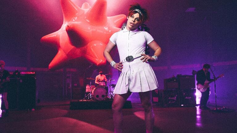 YUNGBLUD Rocks Hot Pink Mini Skirt For Cheeky Photoshoot