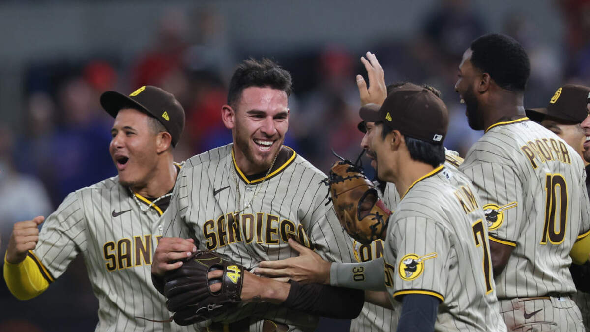 Joe Musgrove gets mural at his high school after throwing no-hitter