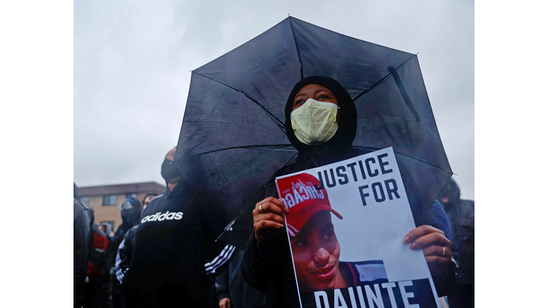 protestors for Daunte Wright (Getty)