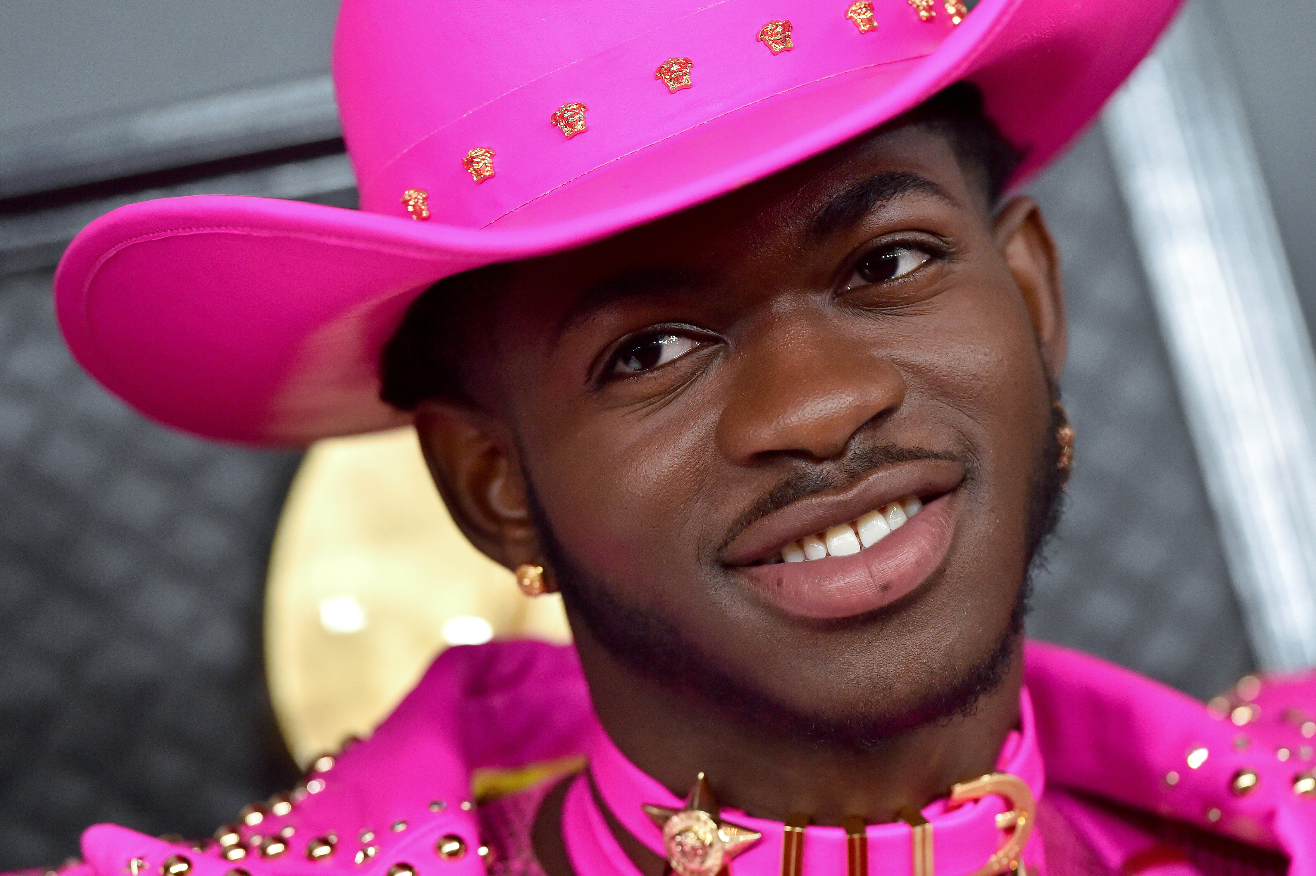 Лил р. Lil nas 2021. Lil nas x жена. Lil nas x h&m. Lil nas с девушкой.