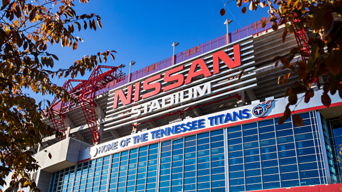 Nashville's Nissan Stadium transitions to cashless payments for all events