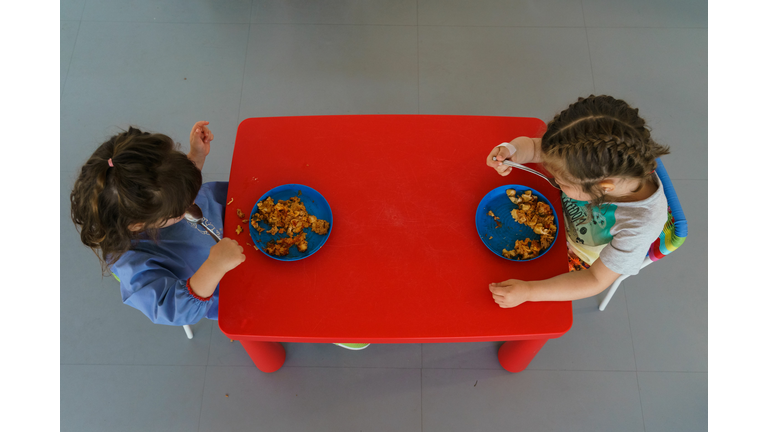 SPAIN-HEALTH-PANDEMIC-EDUCATION