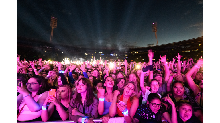 Tens Of Thousands Of New Zealand Music Fans Attend Six60 Saturdays Concert