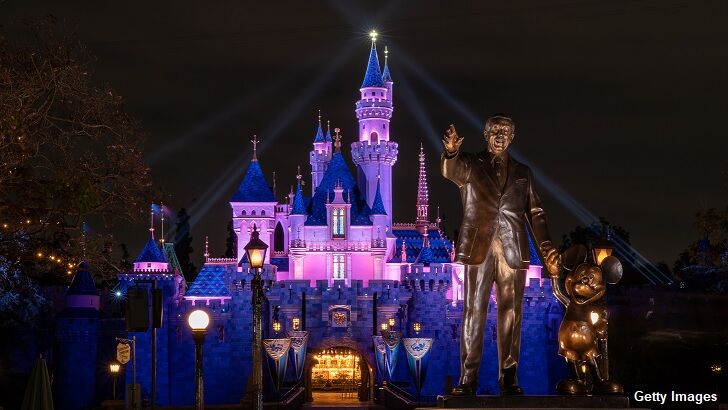 Video: 5 Secrets from the Creepy World of Disney