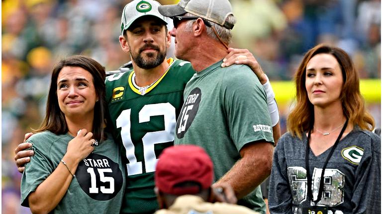 Here's What Brett Favre Claims Aaron Rodgers Told Him About His NFL Future