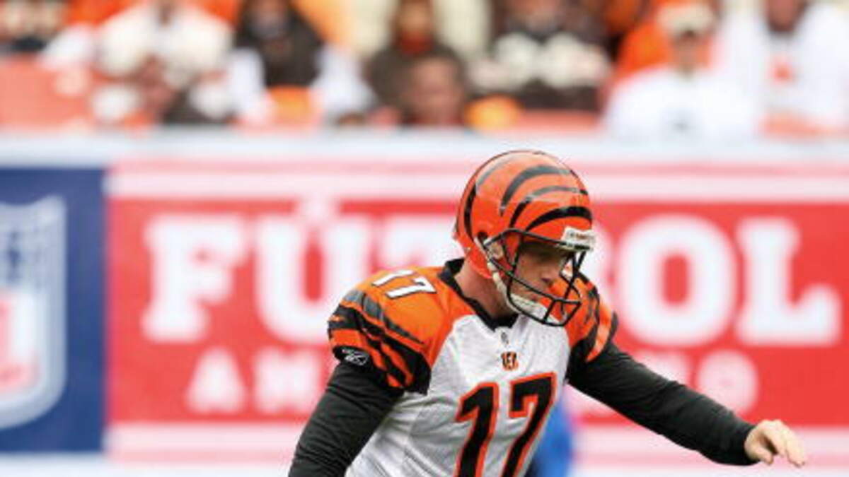 Former VT, Pulaski kicker Shayne Graham gave Bengals' McPherson 'a