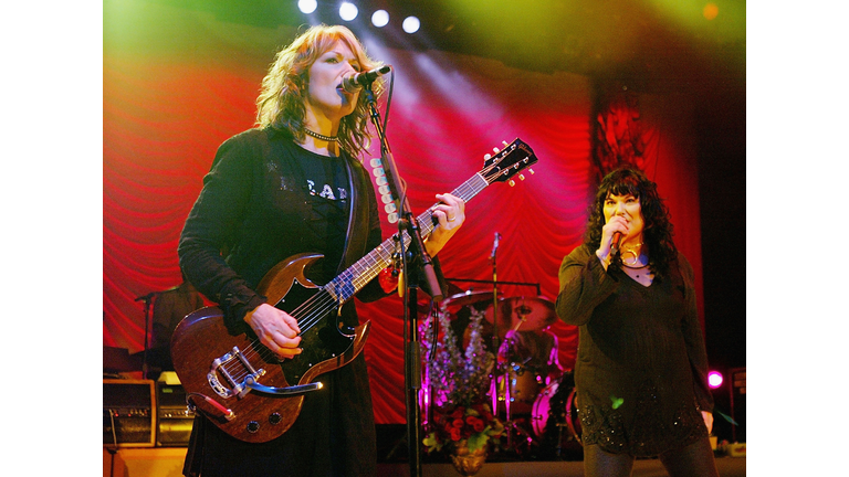 Heart Performs At The Greek