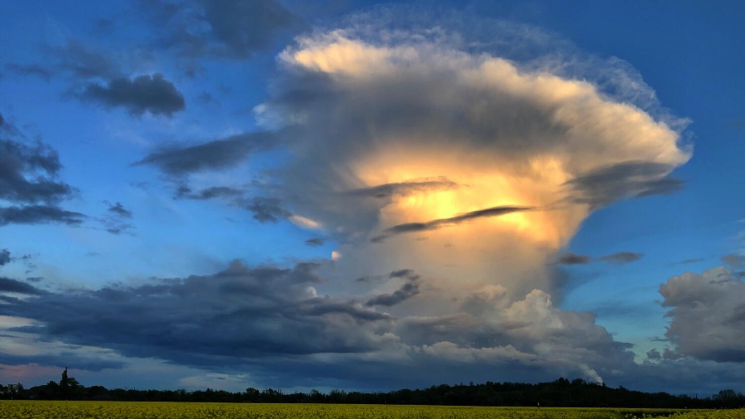 Thundercloud over Leipzig