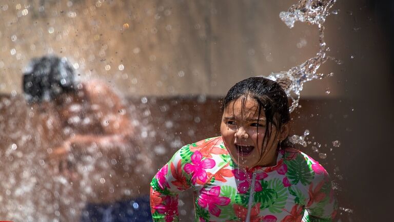 Reopening of Knotts Soak City for annual passholders