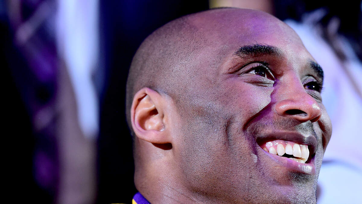 Kobe Bryant Rookie Jersey Sold at Auction for $2.73 Million - Sports  Illustrated