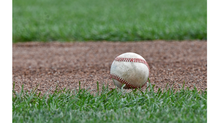 College World Series - Arkansas v Oregon State - Game One