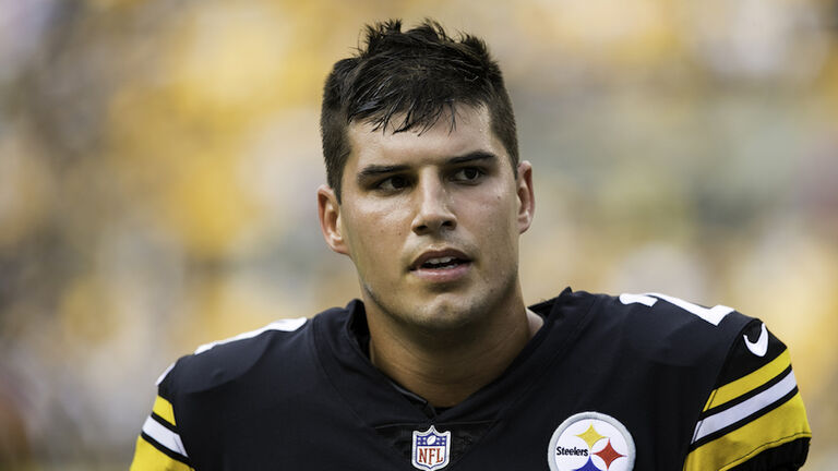 NFL: AUG 25 Preseason - Titans at Steelers