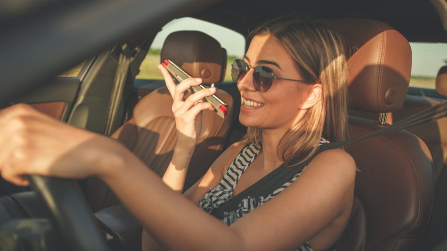 Avoid smartphone phone use while driving your car