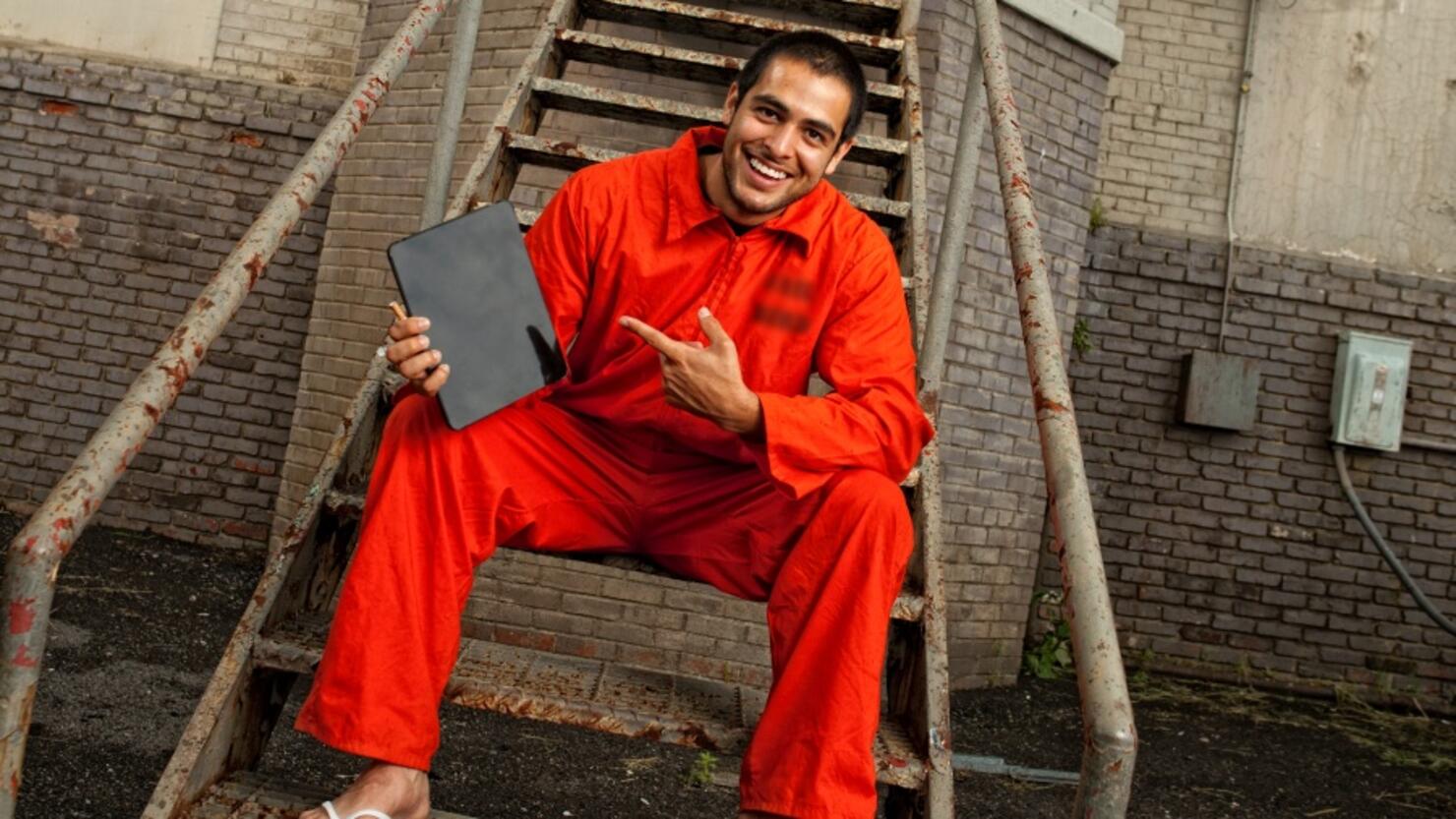 Prisoner with Internet Access