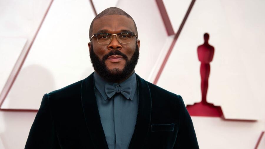 Tyler Perry Involved In Car Accident After Leaving LA Airport | iHeart