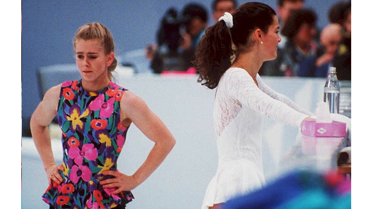 US figure skaters Tonya Harding (L) and Nancy Kerr