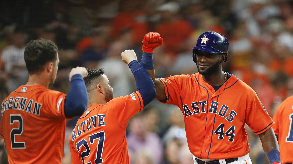 Astros vs. Rangers ALCS: Ryan and Kat Pressly's homecoming to north Texas  showcased with middle 3 games in Arlington - ABC13 Houston