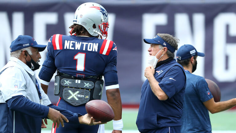 Miami Dolphins v New England Patriots