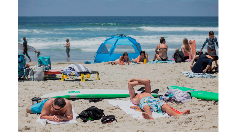 US-Health-virus-beaches-leisure-epidemic
