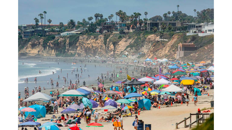 US-Health-virus-beaches-leisure-epidemic