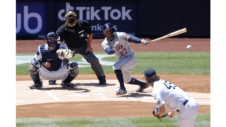 Houston Astros v New York Yankees