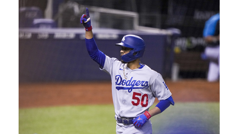 Los Angeles Dodgers v Miami Marlins