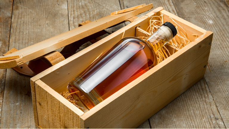 Bottle liquor fine craft whiskey bourbon rum tequila gift package