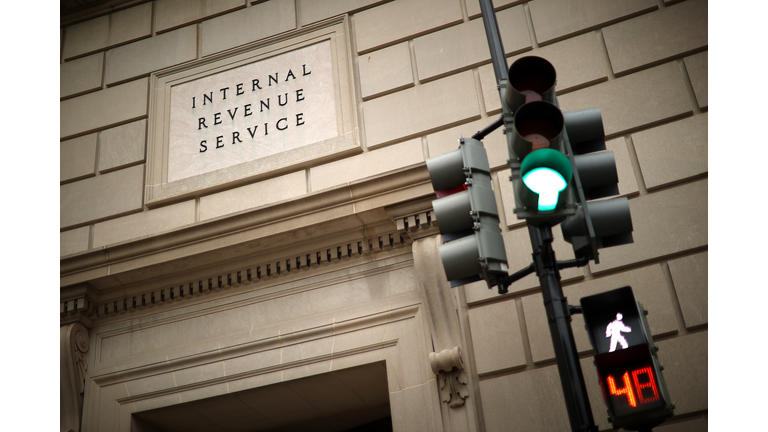 IRS Calls For Some Employees To Return To Offices To Deal With Backlog