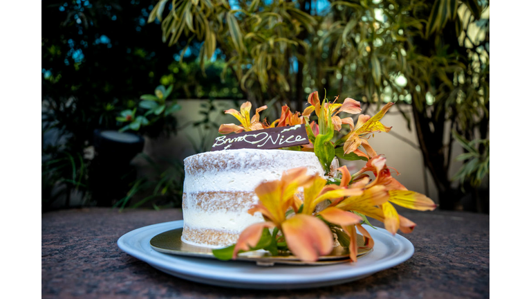 A Gravely Ill Patient Marries The Love of His Life in An Ambulance