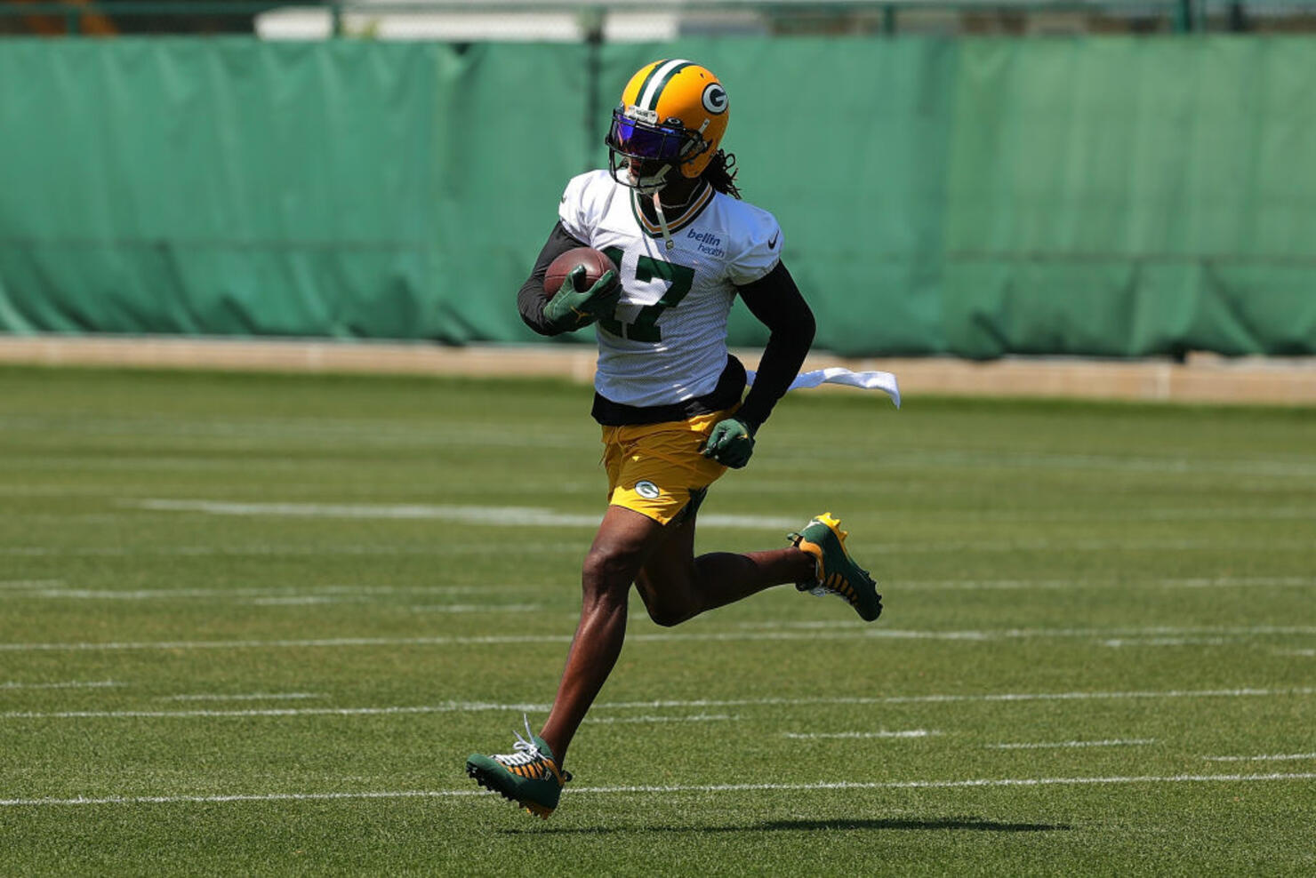 Report: 'In a bad place', Davante Adams & Packers stop extension