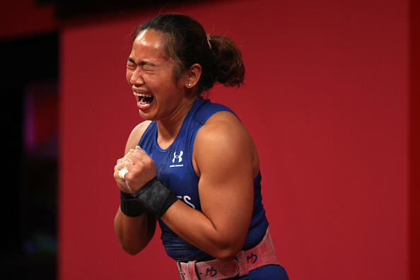 Weightlifter Hidilyn Diaz Wins Philippines First EVER Olympic Gold ...