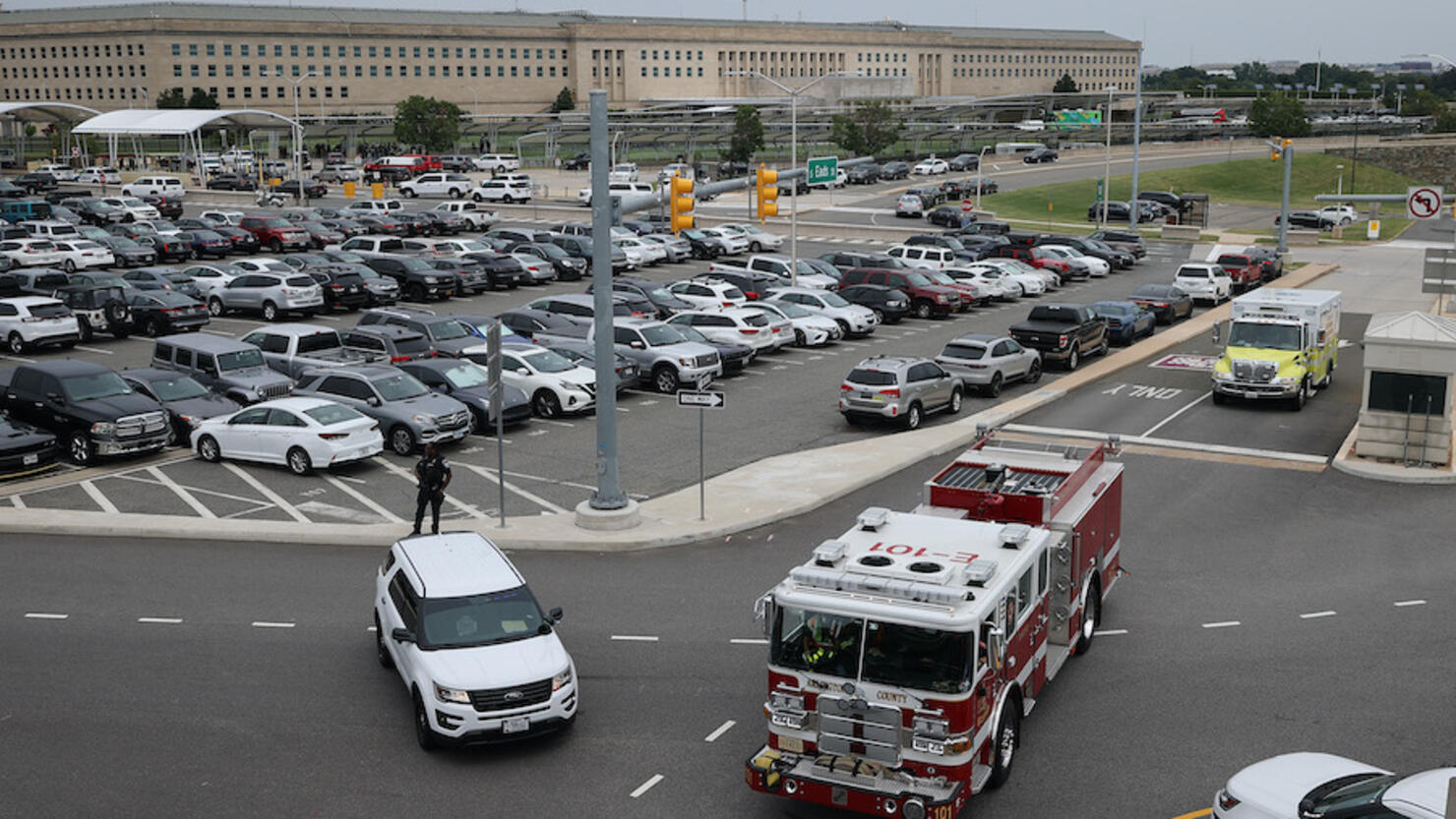 Multiple People Shot After Gunman Opens Fire At Pentagon Transit Center