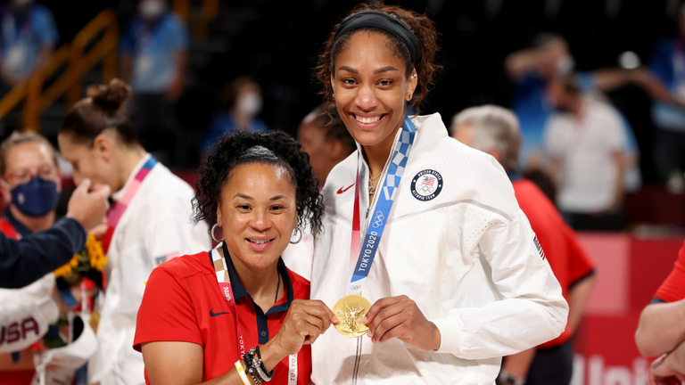 Dawn Staley + A'ja Wilson