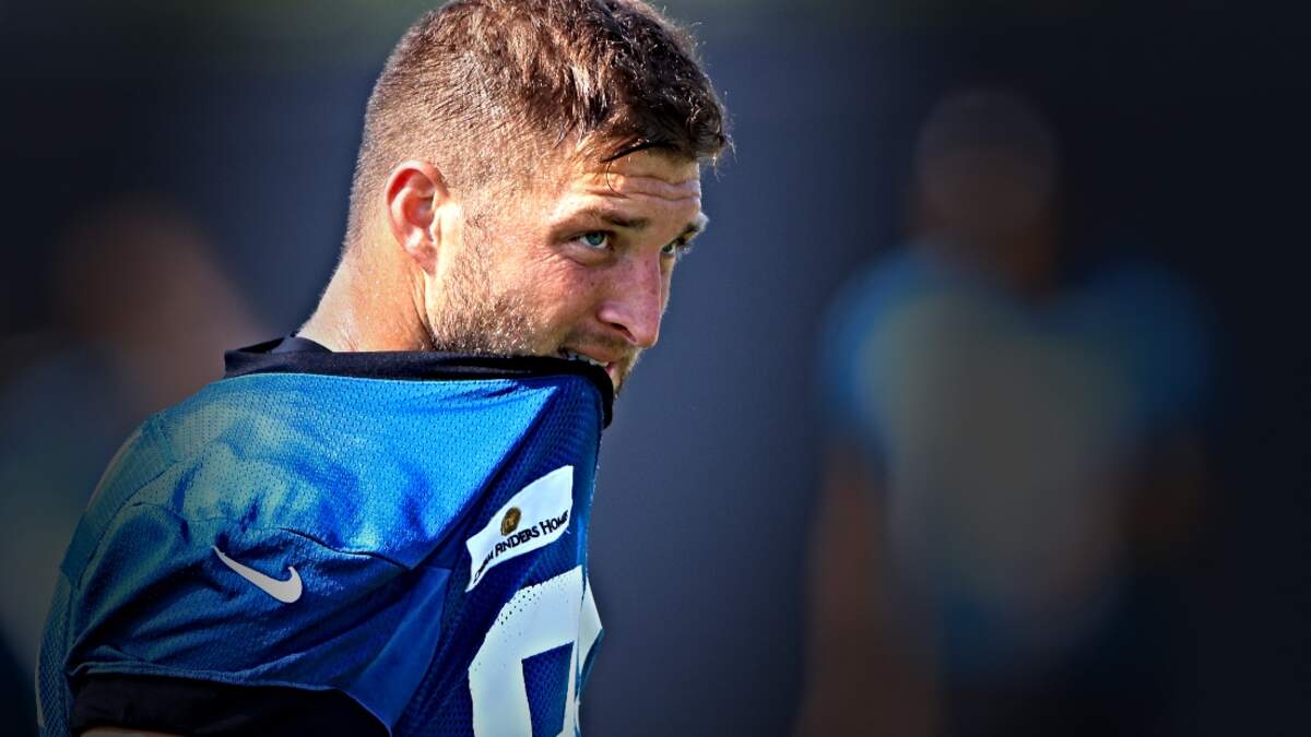 Tim Tebow Cut by Jacksonville Jaguars, Likely Ending Pro Sports Career