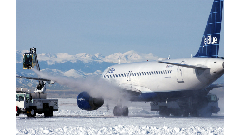 Major Blizzard Paralyzes Denver Area