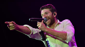 Brett Eldredge Opens Up About His Live Music Comeback In New Interview