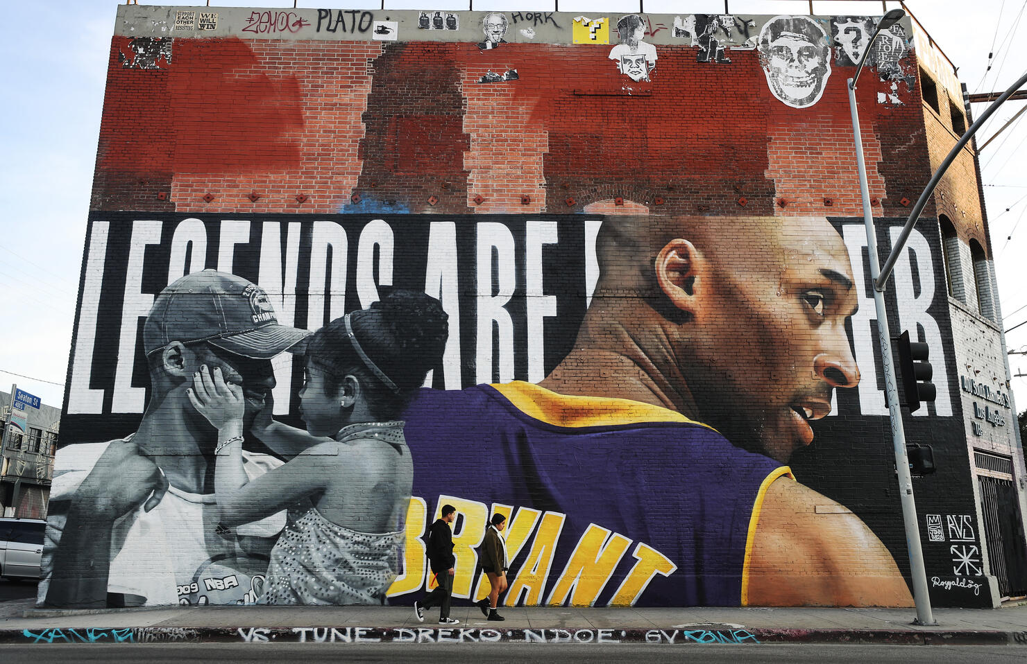 Kobe bryant mural on sale