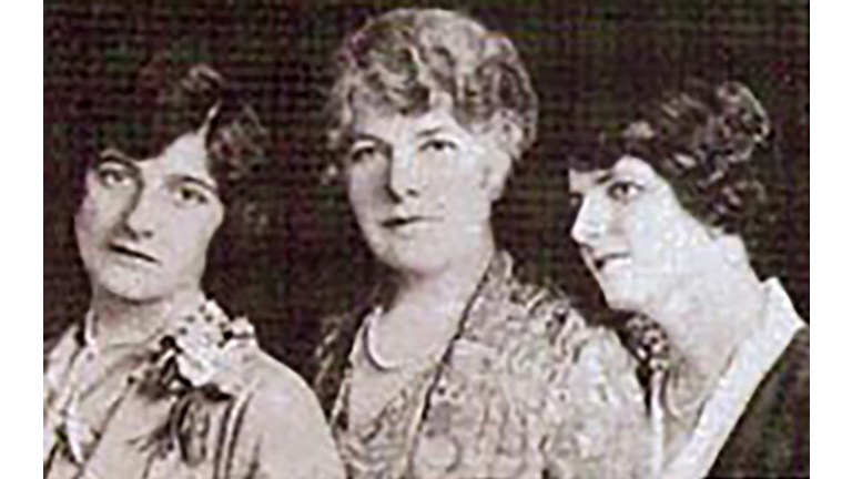 Madame Louise Homer With Daughters Katherine And Louise