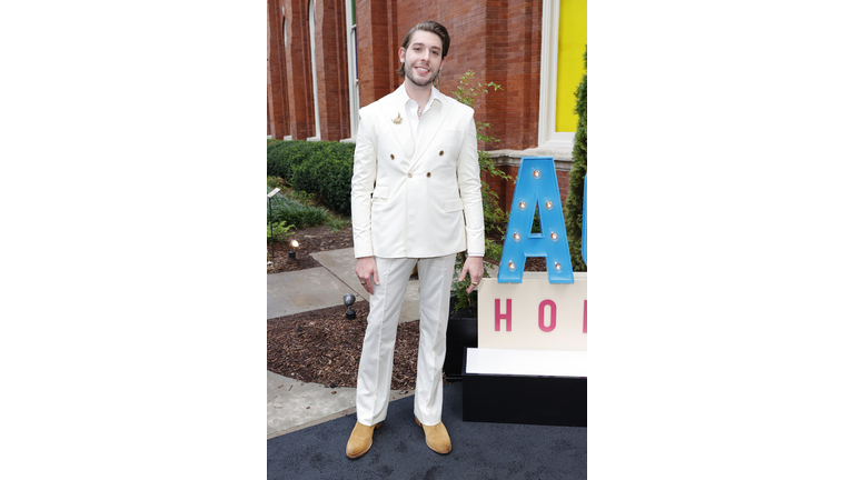 14th Annual Academy Of Country Music Honors - Pre-Show Arrivals