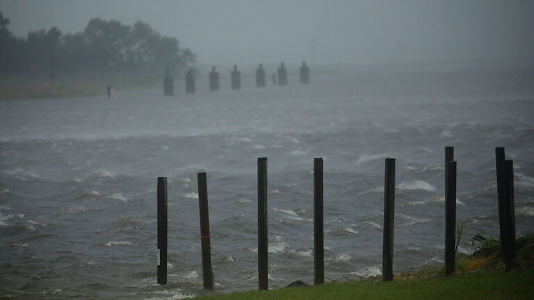 Ida Roars Toward Louisiana With Near Record-Setting Winds