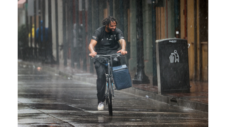 Hurricane Ida Bears Down On Louisiana As A Major Storm